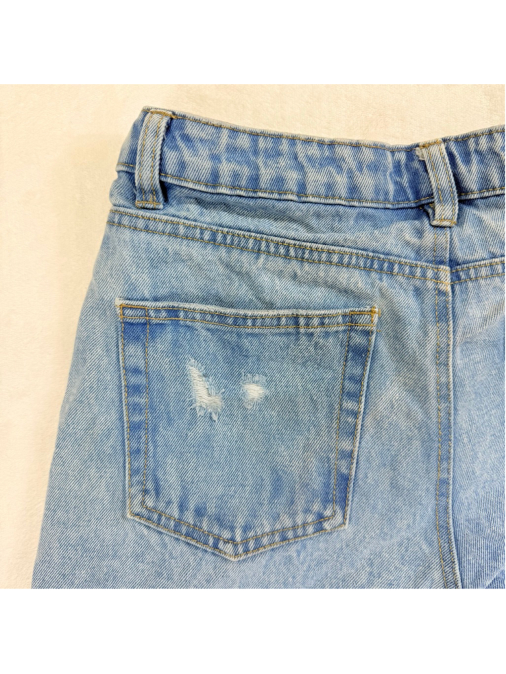 Juniors Banjara Light Blue Distressed Jean Shorts Size 7 - Picture 7 of 11